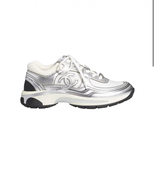 Chanel cc runner Women's